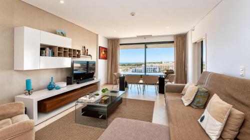 Aquamar 511 - Stunning Views by Cleverdetails