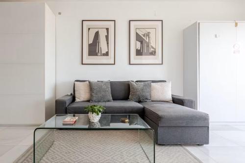 310 Puerto Banus Front Line Panoramic Sea View