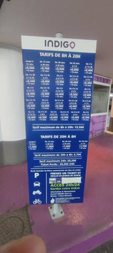 Charmant studio rénové et climatisé