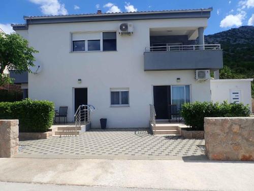 Studio near Beach in Starigrad-Paklenica 58091
