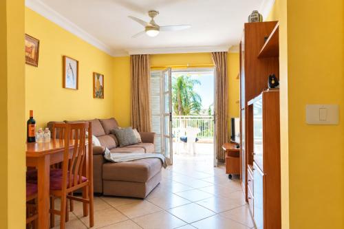 Colonial Suite