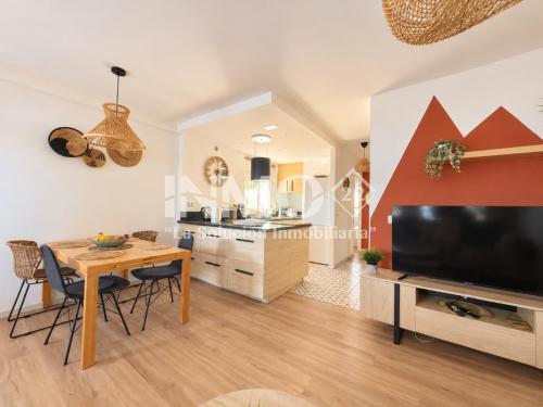 Planta baja con gran jardín privado 119B - INMO22