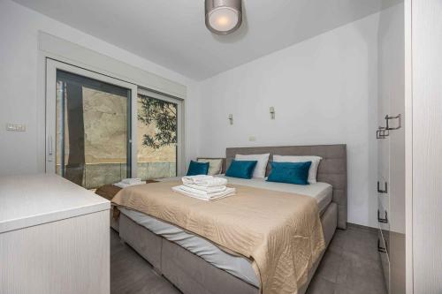 Holiday Home near Beach in Dramalj 58171