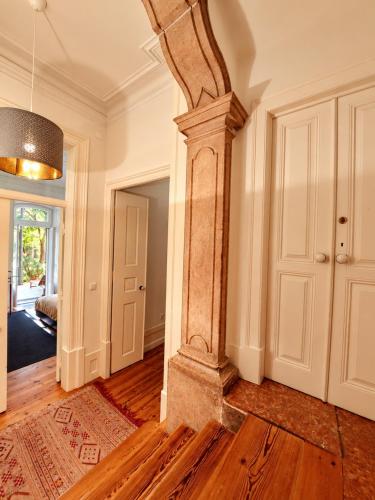 Lisbon Hideaway with private sunny Garden