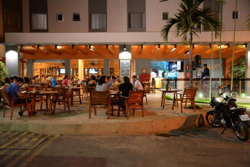 Hotel Calypsoにあるレストランまたは飲食店