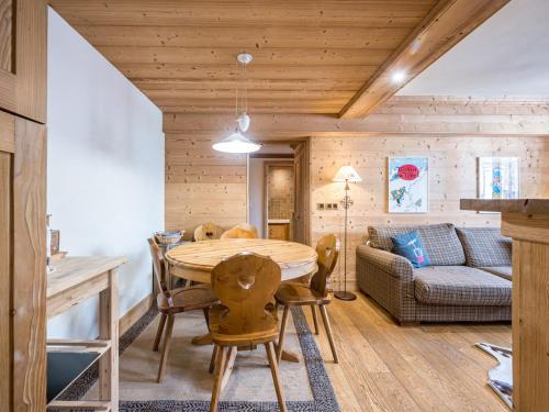 Appartement confortable avec accès direct aux pistes, parking et vue sur Bellevarde