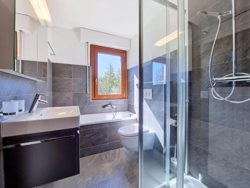 Apartment La Verdure Est N-22 by Interhome