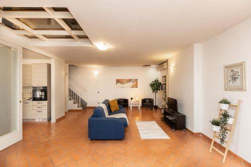 Michelangelo Rental in Florence