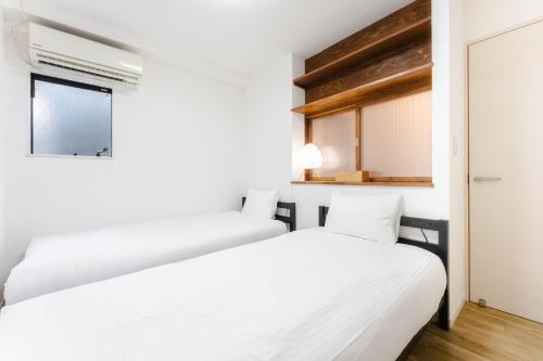 V ONE Nishijin - Apartments