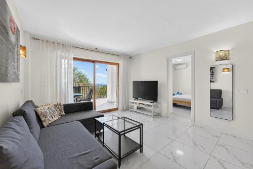 Modern apartments in Parque Royal I, Playa Fañabe