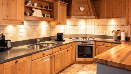 6 Bedroom Chalet - Stunning Sauna- Morzine-Avoriaz
