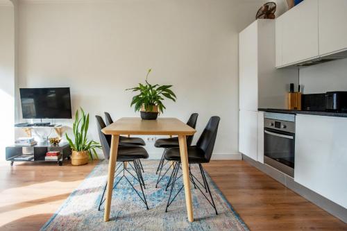 Bright Apartment in Lisbon