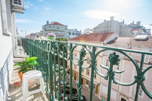 Bright Apartment in Lisbon