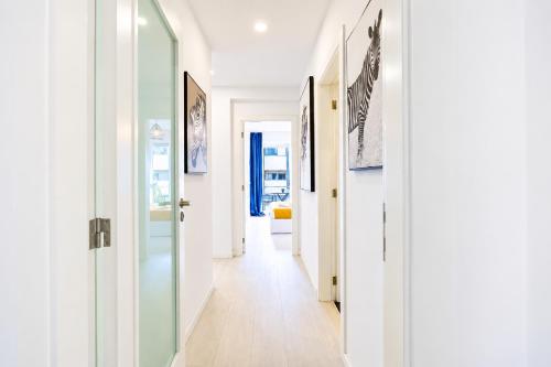 Funchal Center with Sea Views & Free Parking by YOUR KEY MADEIRA