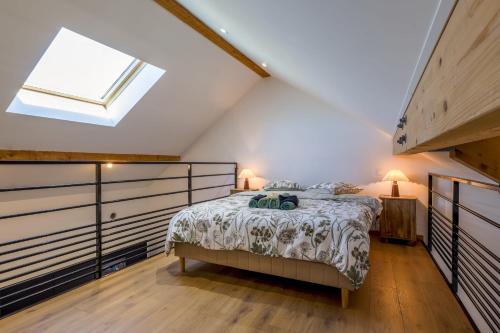 L'Éveil du Lac Downtown Walk to the Lake Netflix Wi-Fi King Bed