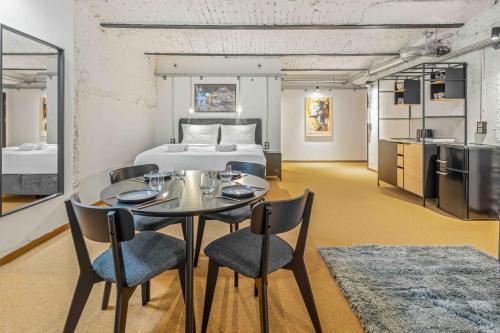 Underground I design loft I near city center