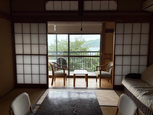 Whole House Rent- Yukawa Umikaze