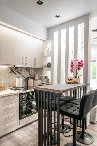 EY CENTRAL Apartment