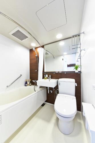 Bilik mandi di HOTEL MYSTAYS Haneda