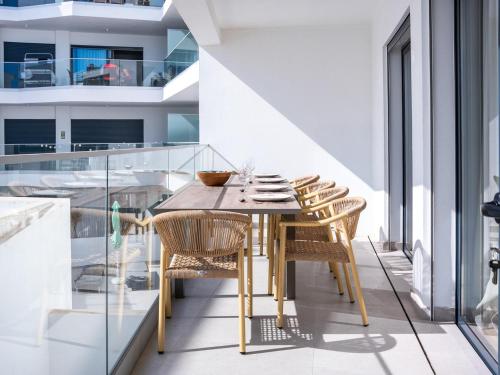 Panoramic D Apartment