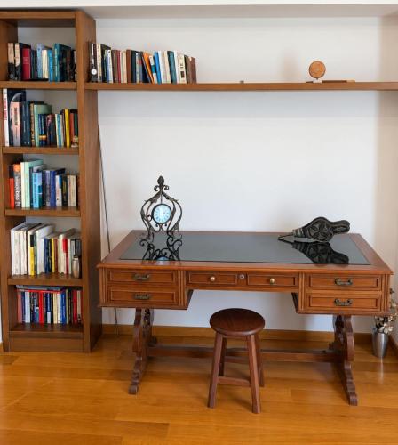 Nini's Maison - Terrace Living Above Kalamata City