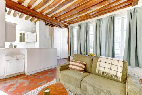 BnBNova - 1BR - Heart of the Latin Quarter