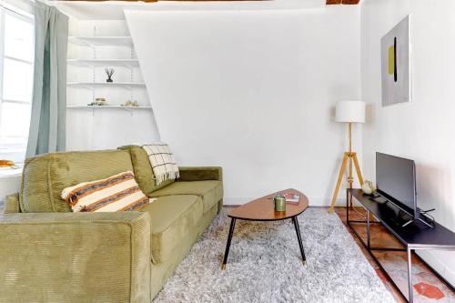 BnBNova - 1BR - Heart of the Latin Quarter