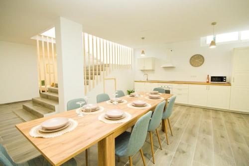 Casa Vica - By AZ Rentals