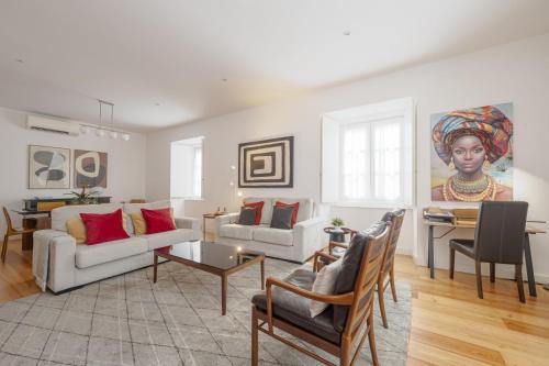 Liberdade Great Apt with AC Garage