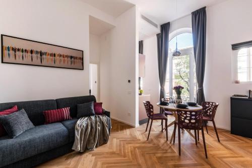 The Best Rent - Colored three-room apartment in the Barberini area