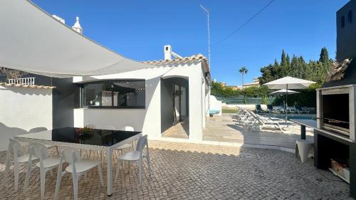 Strip - Private Pool - 12 Guests - Albufeira