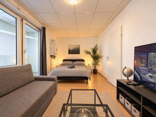 Elegant 3BR flat for 8 near U1 Vorgartenstraße