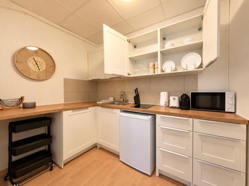 Elegant 3BR flat for 8 near U1 Vorgartenstraße