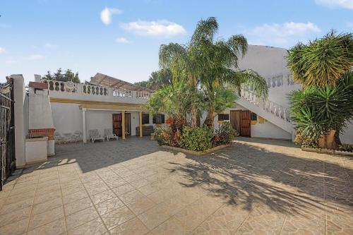 La Hacienda Campo de Borja