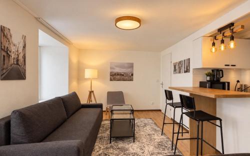 Charming 2BR duplex 2 min to U2 Taborstraße