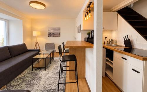 Charming 2BR duplex 2 min to U2 Taborstraße
