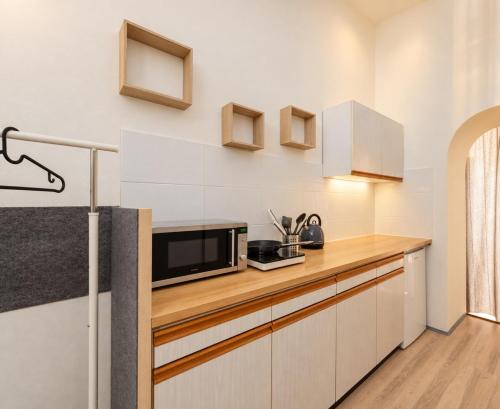Graces studio for 6 near Hauptbahnhof
