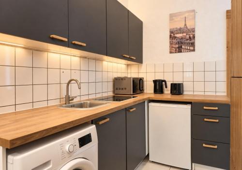 Stylish 2-room flat for 8 near Hauptbahnhof