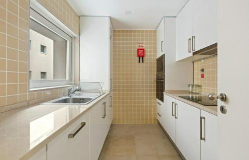 Beautiful 2 Bedroom Apartment in Bairro Alto