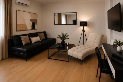 Octagon Main Square Apartment