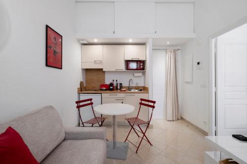 Moliere 1 chambre Cannes centre