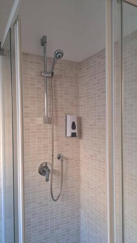 Two-Room Apartment Private Street - Central Bilocale Via Privata - Centrale