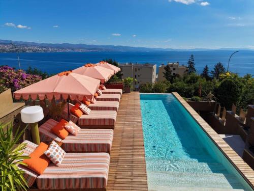 IBoutique Luxury Villa with Heated Pool