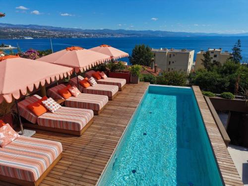IBoutique Luxury Villa with Heated Pool
