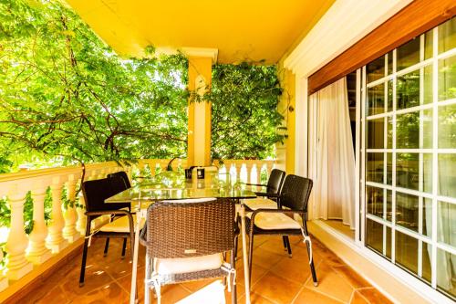 Serenity Villas