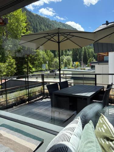 Piltriquitron Hotel & Lodge