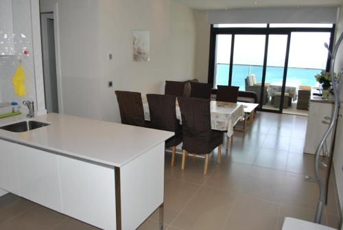 Sunset Drive Sea View Apartment Benidorm