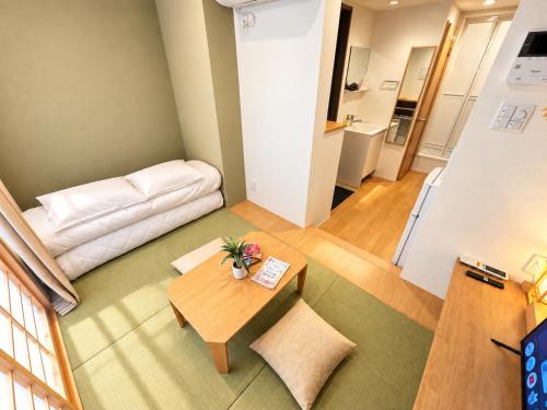 QC401, Newly Built in 2026, Traditional Tatami Room for 2, Double Futon, Private Kitchen, 9-Min Walk to Senso-ji