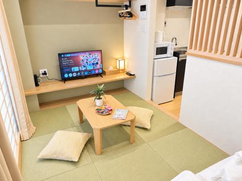 QC402, Newly Built in 2026, Tokyo Shitamachi Tatami Experience, Two Single Japanese Futons, Private Kitchen, Washing Machine and Shower Room, Bus Stop 2 Minutes, Senso-ji 9 Minutes