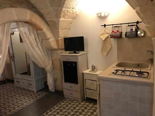 A kitchen or kitchenette at Casa Doria